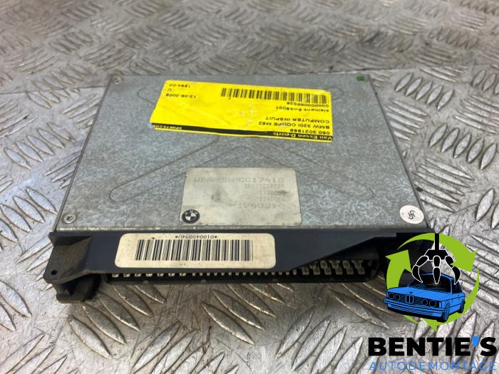 Used Engine management computer BMW 3 serie (E36/2) 320i 24V Price € 100,00 Margin scheme offered by Bentie's autodemontage