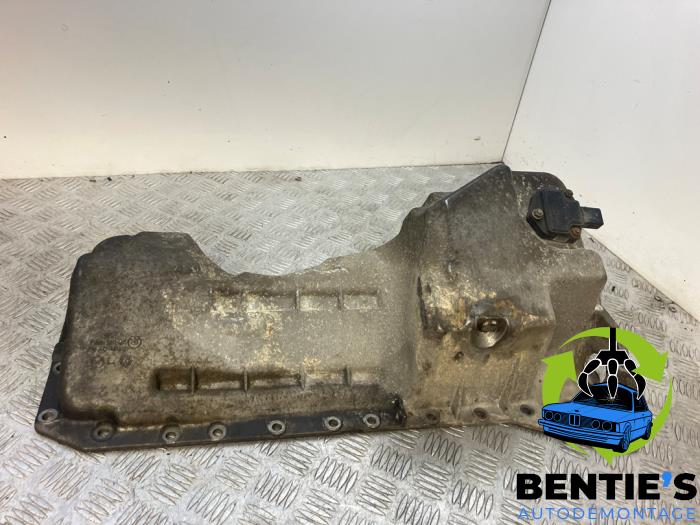 Gebrauchte Ölwanne BMW 3 serie Touring (E91) 330i 24V Preis € 100,00 Margenregelung angeboten von Bentie's autodemontage