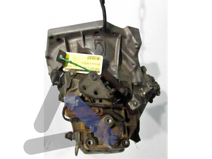 Getriebe van een Renault Scénic II (JM) 1.5 dCi 105 2008