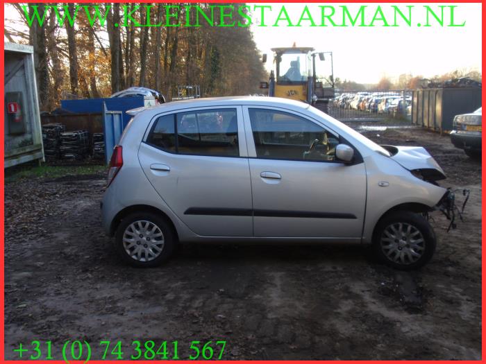 Używane Chlodnica Renault Clio (B/C57/357/557/577) 1.4 RN,RT,S,Autom.Kat. Cena na żądanie oferowane przez Autonet Test (Alexander)