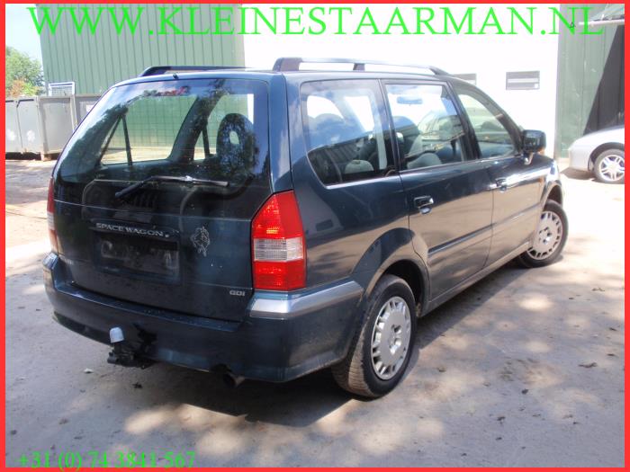 Begagnade Front Volkswagen Golf III (1H1) 2.0 GTI Pris € 42,00 Marginaltabell erbjuds av Autonet Test (Alexander)