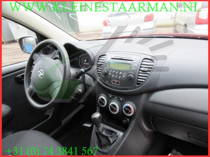 Used Ignition lock + computer Renault Clio III (BR/CR) 1.5 dCi 105 Price on request offered by Autonet Test (Alexander)