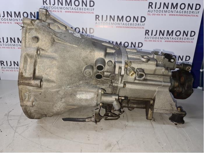 Gearbox from a BMW 3 serie (E46/4) 323i 24V 2001