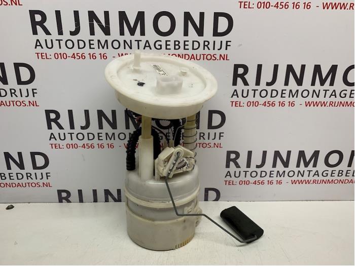 Used Petrol pump Mini Countryman (R60) 1.6 16V Cooper Price € 75,00 Margin scheme offered by Autodemontage Rijnmond BV