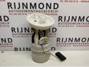 Used Petrol pump Mini Countryman (R60) 1.6 16V Cooper Price € 75,00 Margin scheme offered by Autodemontage Rijnmond BV