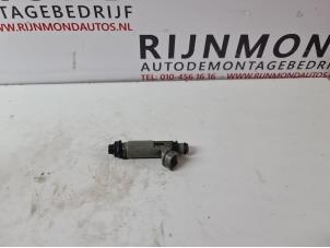 Used Injector (petrol injection) Toyota Corolla (E11) 1.6 16V Price € 25,00 Margin scheme offered by Autodemontage Rijnmond BV