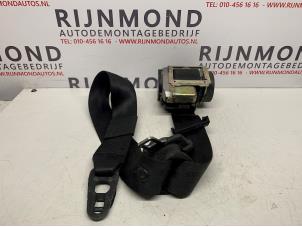 Used Front seatbelt, right Audi A4 (B6) 1.9 TDI 115 Price € 50,00 Margin scheme offered by Autodemontage Rijnmond BV