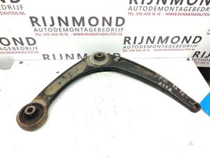 Used Front wishbone, right Peugeot 307 (3A/C/D) 1.6 16V Price € 30,00 Margin scheme offered by Autodemontage Rijnmond BV