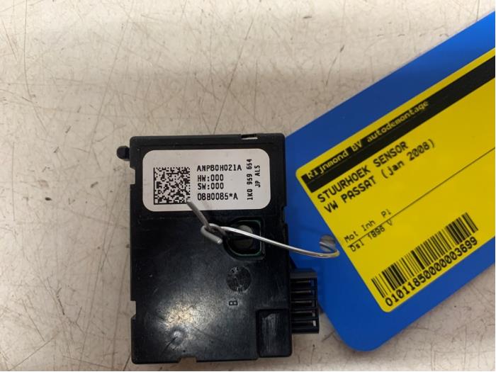 Begagnade Styrvinkelsensor Volkswagen Passat Variant (3C5) 1.9 TDI Pris € 25,00 Marginaltabell erbjuds av Autodemontage Rijnmond BV