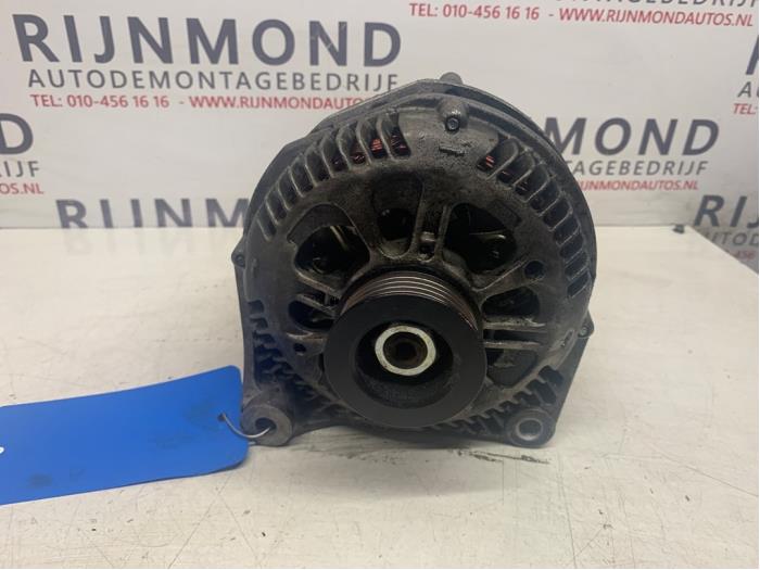 Gebrauchte Dynamo BMW 5 serie Touring (E39) 525d 24V Preis € 50,00 Margenregelung angeboten von Autodemontage Rijnmond BV