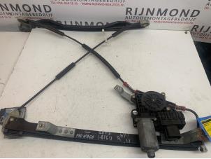 Used Window mechanism 4-door, front right Ford Mondeo III Wagon 1.8 16V Price € 40,00 Margin scheme offered by Autodemontage Rijnmond BV
