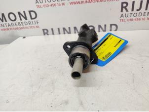 Usagé Cylindre de frein principal Mercedes Sprinter 2t (901/902) 208 CDI 16V Prix € 35,00 Règlement à la marge proposé par Autodemontage Rijnmond BV