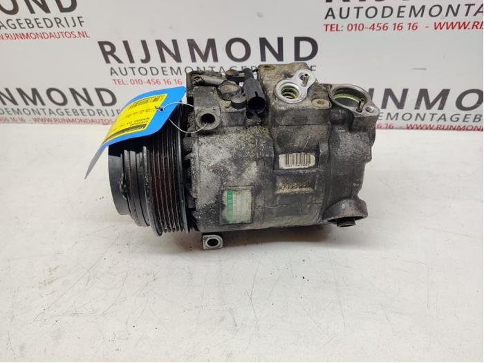 Air conditioning pump from a Mercedes-Benz CLK (W208) 2.0 200 16V 1997
