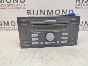 Usados Reproductor de CD y radio Ford Transit 2.2 TDCi 16V Precio € 100,00 Norma de margen ofrecido por Autodemontage Rijnmond BV