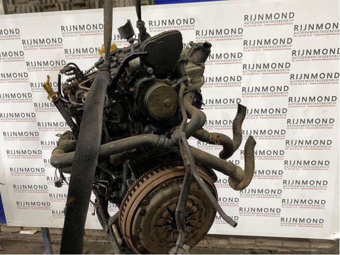 Engine from a Renault Scénic II (JM) 1.5 dCi 105 2006