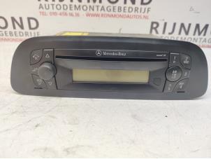Used Radio CD player Mercedes Sprinter 2t (901/902) 211 CDI 16V Price € 100,00 Margin scheme offered by Autodemontage Rijnmond BV