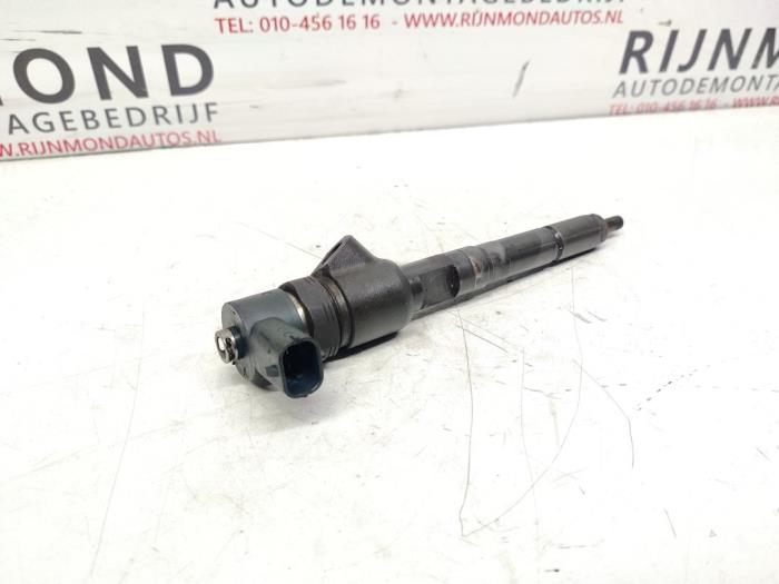 Usagé Injecteurs Opel Corsa D 1.3 CDTi 16V ecoFLEX Prix € 20,00 Règlement à la marge proposé par Autodemontage Rijnmond BV
