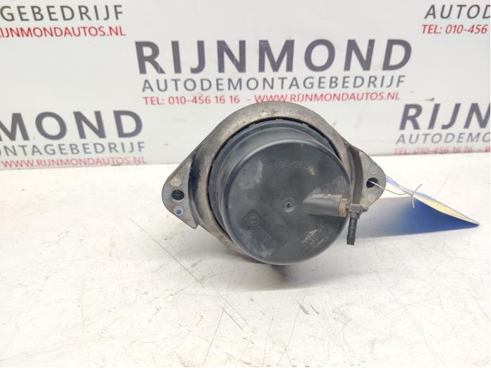 Used Engine mount BMW X1 (E84) sDrive 20d 2.0 16V Price on request offered by Autodemontage Rijnmond BV