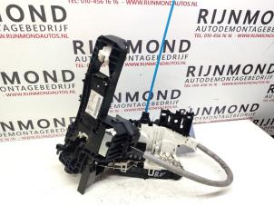 Used Front door lock mechanism 4-door, right Mercedes A (W176) 1.5 A-180 CDI, A-180d 16V Price € 45,00 Margin scheme offered by Autodemontage Rijnmond BV