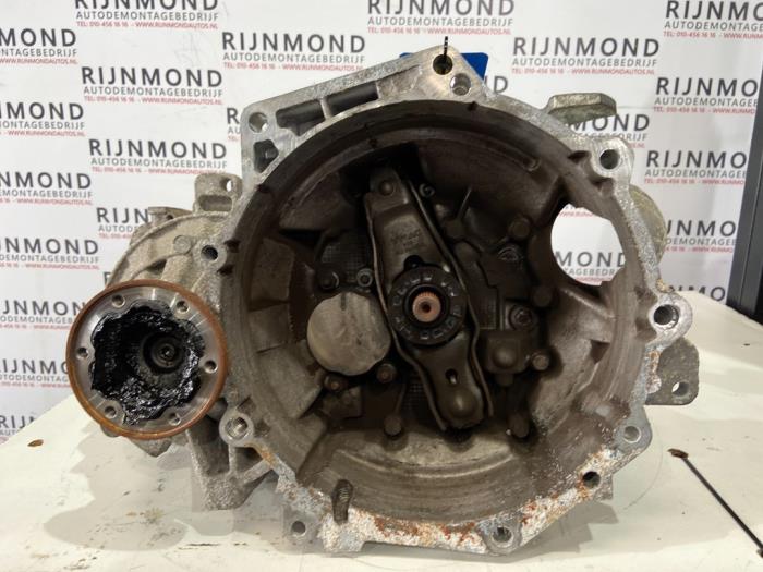 Used Gearbox Volkswagen Passat Variant (3G5) 1.6 TDI 16V Price € 800,00 Margin scheme offered by Autodemontage Rijnmond BV