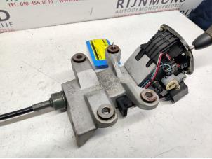 Used Gearbox shift cable Mercedes Vito (638.1/2) 2.2 CDI 108 16V Price on request offered by Autodemontage Rijnmond BV