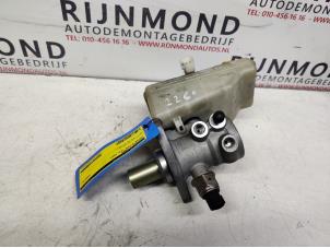 Used Master cylinder Jaguar S-type (X200) Price on request offered by Autodemontage Rijnmond BV