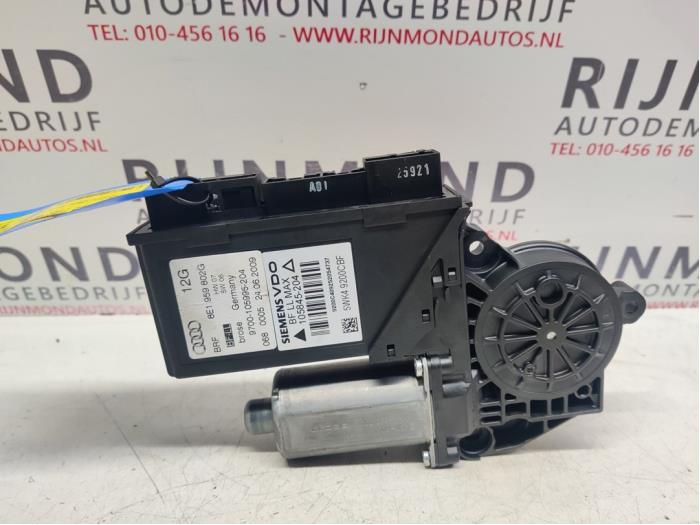 Usados Motor de ventanilla de puerta Seat Exeo ST (3R5) 1.8 T 20V Precio € 40,00 Norma de margen ofrecido por Autodemontage Rijnmond BV