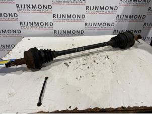 Used Drive shaft, rear left Mercedes E (W211) 2.2 E-220 CDI 16V Price € 75,00 Margin scheme offered by Autodemontage Rijnmond BV