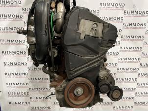 Motor van een Renault Clio III (BR/CR) 1.5 dCi FAP 2012