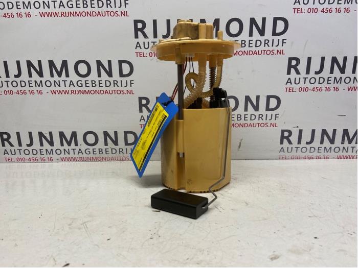 Begagnade Bensinpump Opel Corsa D 1.3 CDTi 16V ecoFLEX Pris € 50,00 Marginaltabell erbjuds av Autodemontage Rijnmond BV