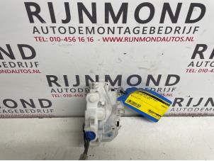 Gebrauchte Türschlossmechanik 2-türig rechts Citroen Nemo (AA) 1.3 HDi 75 Preis € 35,00 Margenregelung angeboten von Autodemontage Rijnmond BV