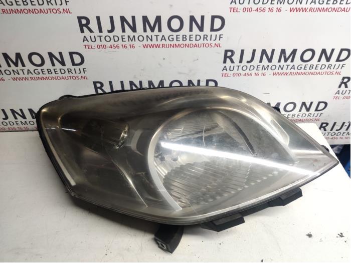 Używane Reflektor prawy Citroen Nemo (AA) 1.3 HDi 75 Cena € 70,00 Procedura marży oferowane przez Autodemontage Rijnmond BV