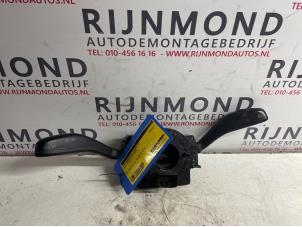 Usagé Commodo d'essuie glace Seat Ibiza III (6L1) 1.4 16V 75 Prix sur demande proposé par Autodemontage Rijnmond BV