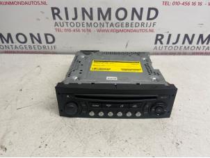 Używane Radioodtwarzacz CD Citroen DS3 (SA) 1.6 16V VTS THP Cena € 50,00 Procedura marży oferowane przez Autodemontage Rijnmond BV