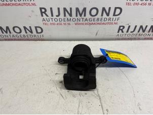 Used Rear brake calliper, left Ssang Yong Rexton 2.7 Xdi RX/RJ 270 16V Price € 40,00 Margin scheme offered by Autodemontage Rijnmond BV