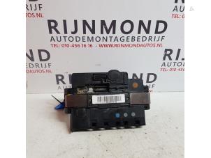 Used Distributor BMW 1 serie (E87/87N) 118d 16V Price on request offered by Autodemontage Rijnmond BV