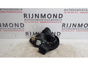 Used Front seatbelt, right Mercedes Vaneo (W414) 1.7 CDI 16V Price € 40,00 Margin scheme offered by Autodemontage Rijnmond BV