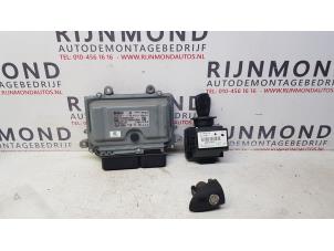 Used Ignition lock + computer Mercedes A (W169) 2.0 A-180 CDI 16V 5-Drs. Price on request offered by Autodemontage Rijnmond BV