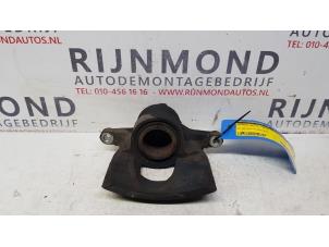 Usagé Etrier de frein (pince) avant droit Peugeot 108 1.0 12V Prix € 48,40 Prix TTC proposé par Autodemontage Rijnmond BV