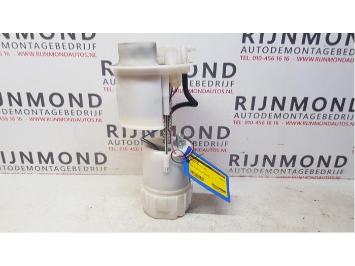Begagnade Bensinpump Peugeot 108 1.0 12V Pris € 84,70 Inklusive moms erbjuds av Autodemontage Rijnmond BV