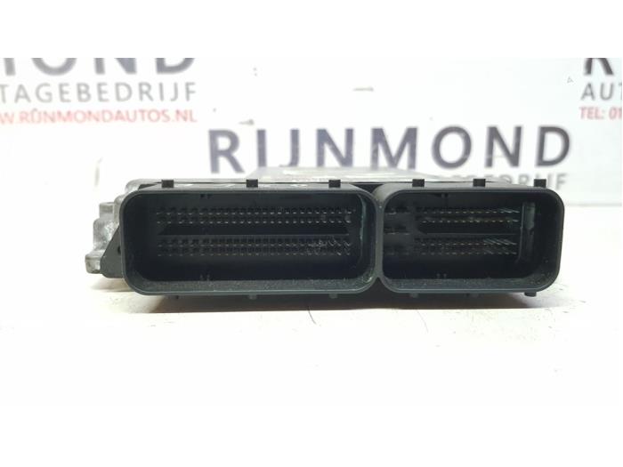 Used Engine management computer BMW 5 serie Touring (E61) 530d 24V Price € 100,00 Margin scheme offered by Autodemontage Rijnmond BV