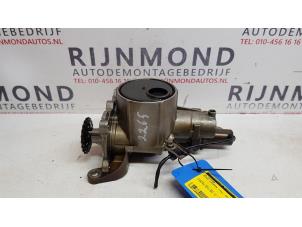 Used Oil pump Mini Clubman (R55) 1.6 16V Cooper Price € 170,00 Margin scheme offered by Autodemontage Rijnmond BV