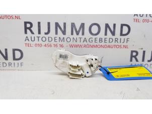 Used Heater resistor BMW X3 (F25) xDrive20d 16V Price on request offered by Autodemontage Rijnmond BV