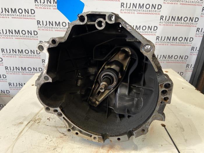 Usagé Boîte de vitesse Volkswagen Passat Variant (3B6) 2.3 V5 20V Prix € 175,00 Règlement à la marge proposé par Autodemontage Rijnmond BV