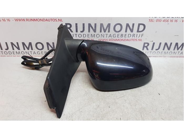 Wing mirror, right from a Volkswagen Golf Plus (5M1/1KP) 1.9 TDI 90 2007