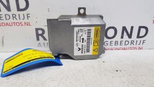 Usagé Boitier airbag Renault Twingo II (CN) 1.2 Prix € 50,00 Règlement à la marge proposé par Autodemontage Rijnmond BV