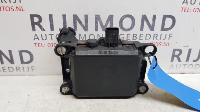 Begagnade PDC-modul Peugeot 3008 I (0U/HU) 1.6 16V THP 155 Pris € 121,00 Inklusive moms erbjuds av Autodemontage Rijnmond BV