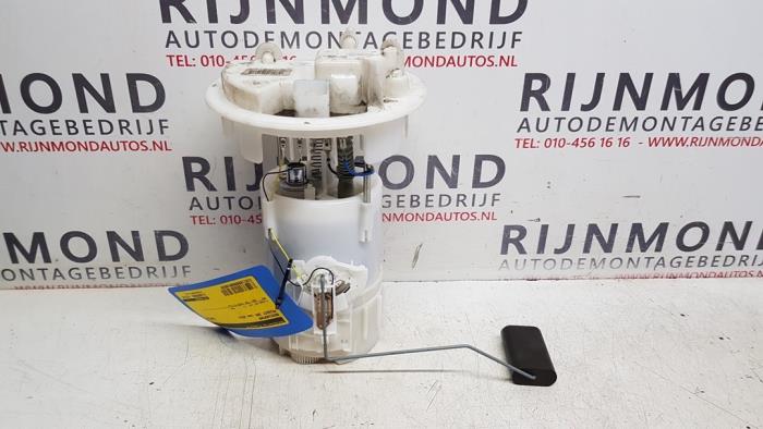 Używane Pompa benzynowa Peugeot 208 I (CA/CC/CK/CL) 1.2 Vti 12V PureTech 82 Cena € 66,55 Z VAT oferowane przez Autodemontage Rijnmond BV