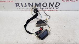 Used Registration plate light Ford Fiesta 6 (JA8) 1.0 EcoBoost 12V 100 Price on request offered by Autodemontage Rijnmond BV