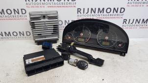 Used Ignition lock + computer Ford Mondeo III 2.0 TDCi 130 16V Price on request offered by Autodemontage Rijnmond BV